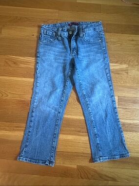 Capri Blue Denim Jeans